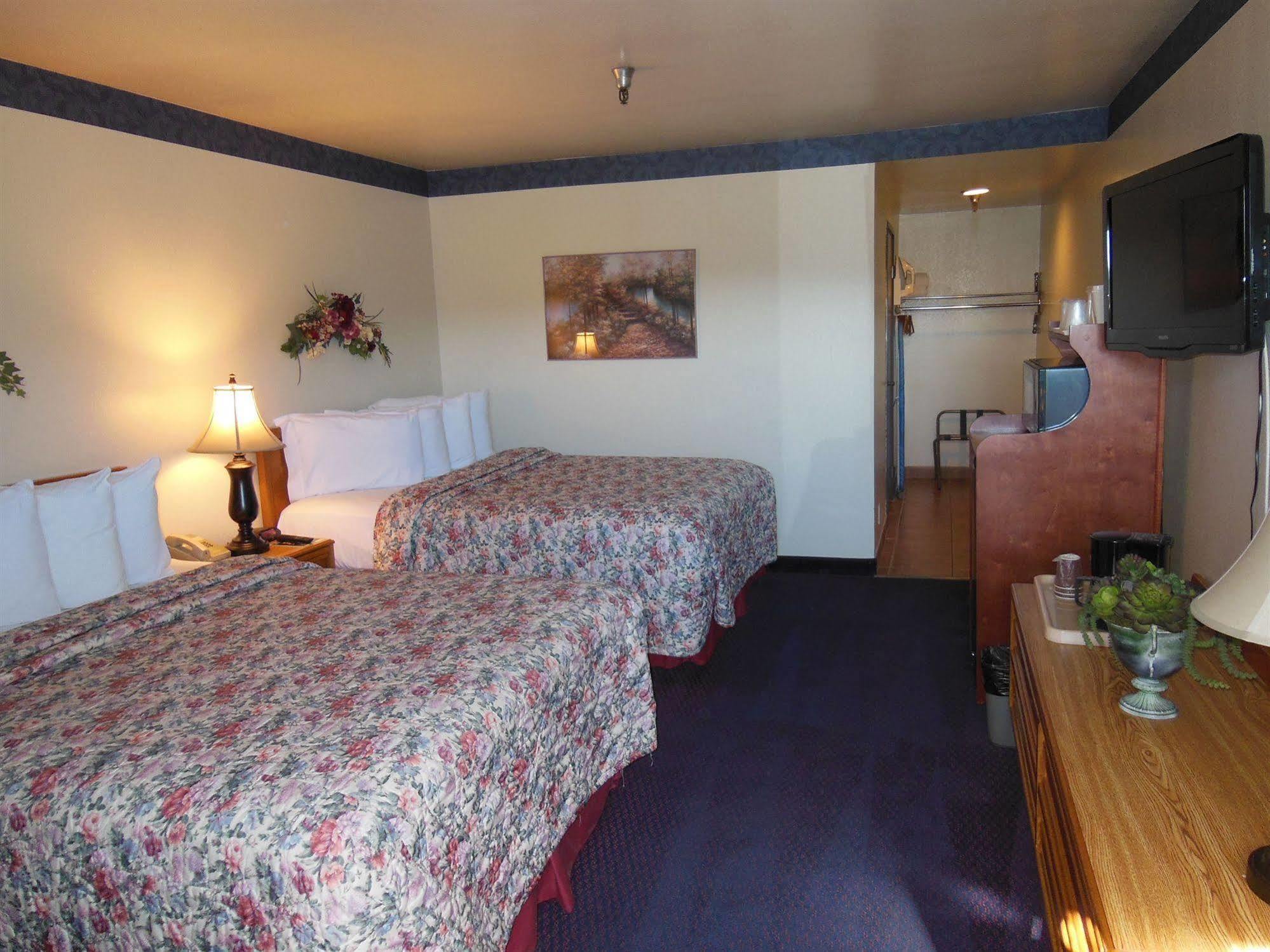 Oakridge Inn Oak View Экстерьер фото