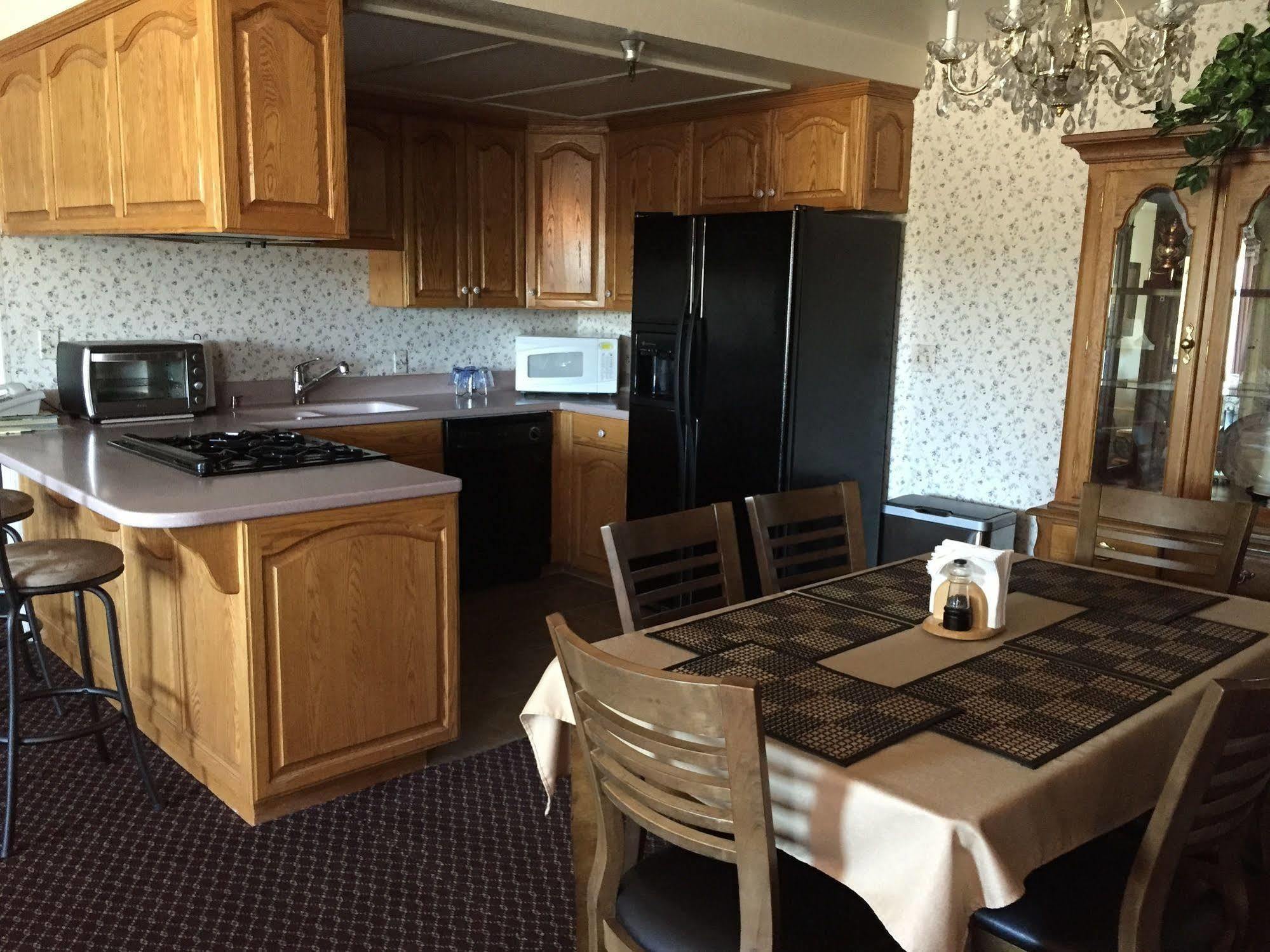 Oakridge Inn Oak View Экстерьер фото