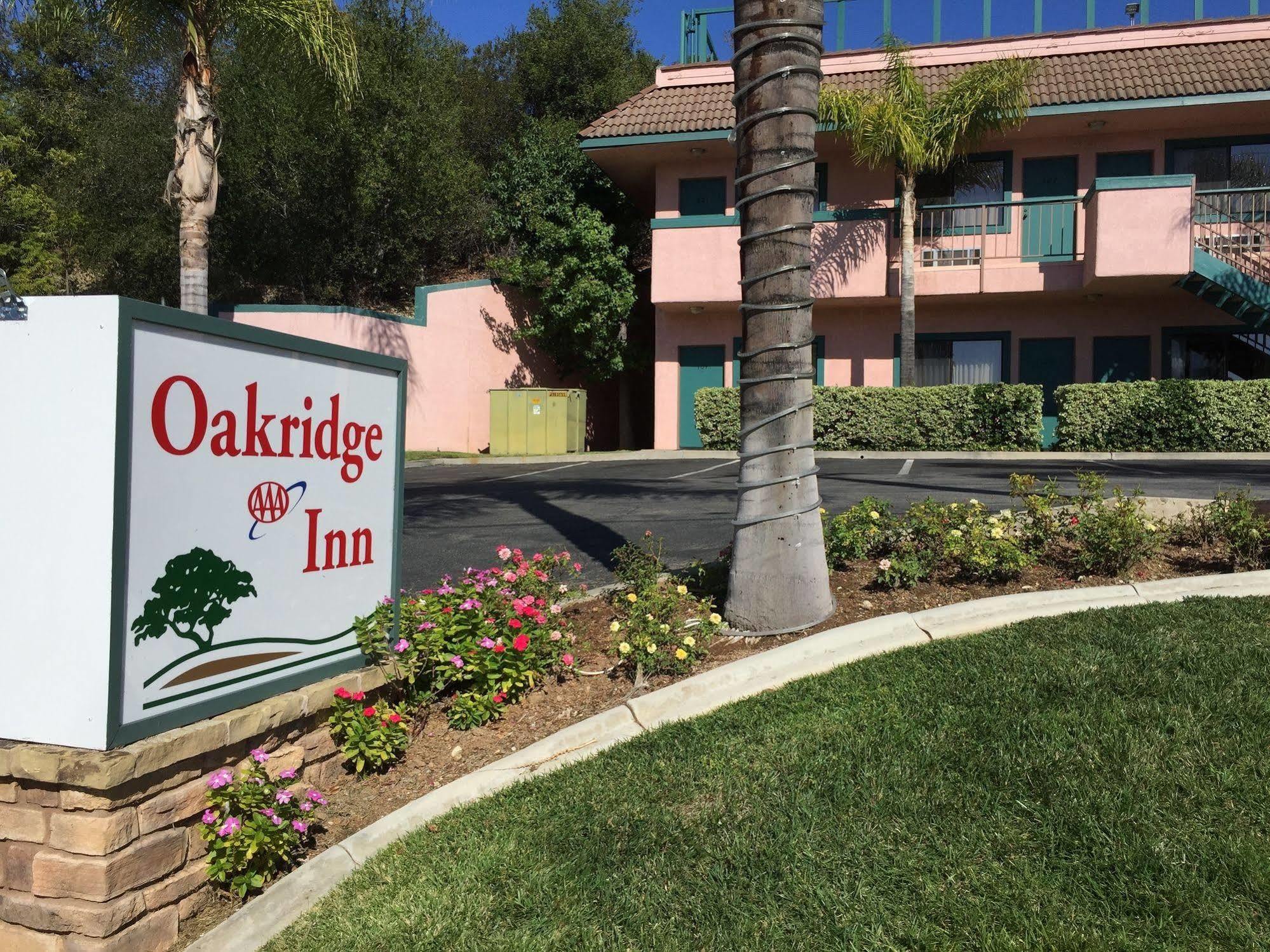 Oakridge Inn Oak View Экстерьер фото